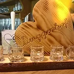 Frühstückspension Denggenhof 3*