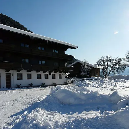 Denggenhof Oda ve Kahvaltı Söll