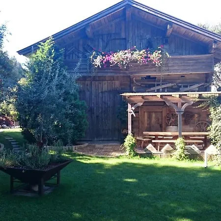 Denggenhof Oda ve Kahvaltı Söll