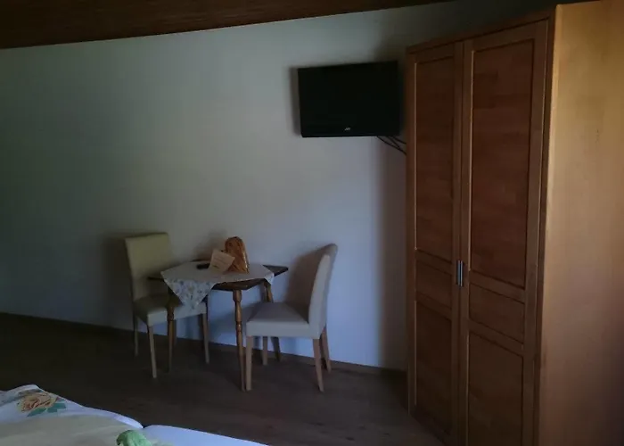 Denggenhof Зелль